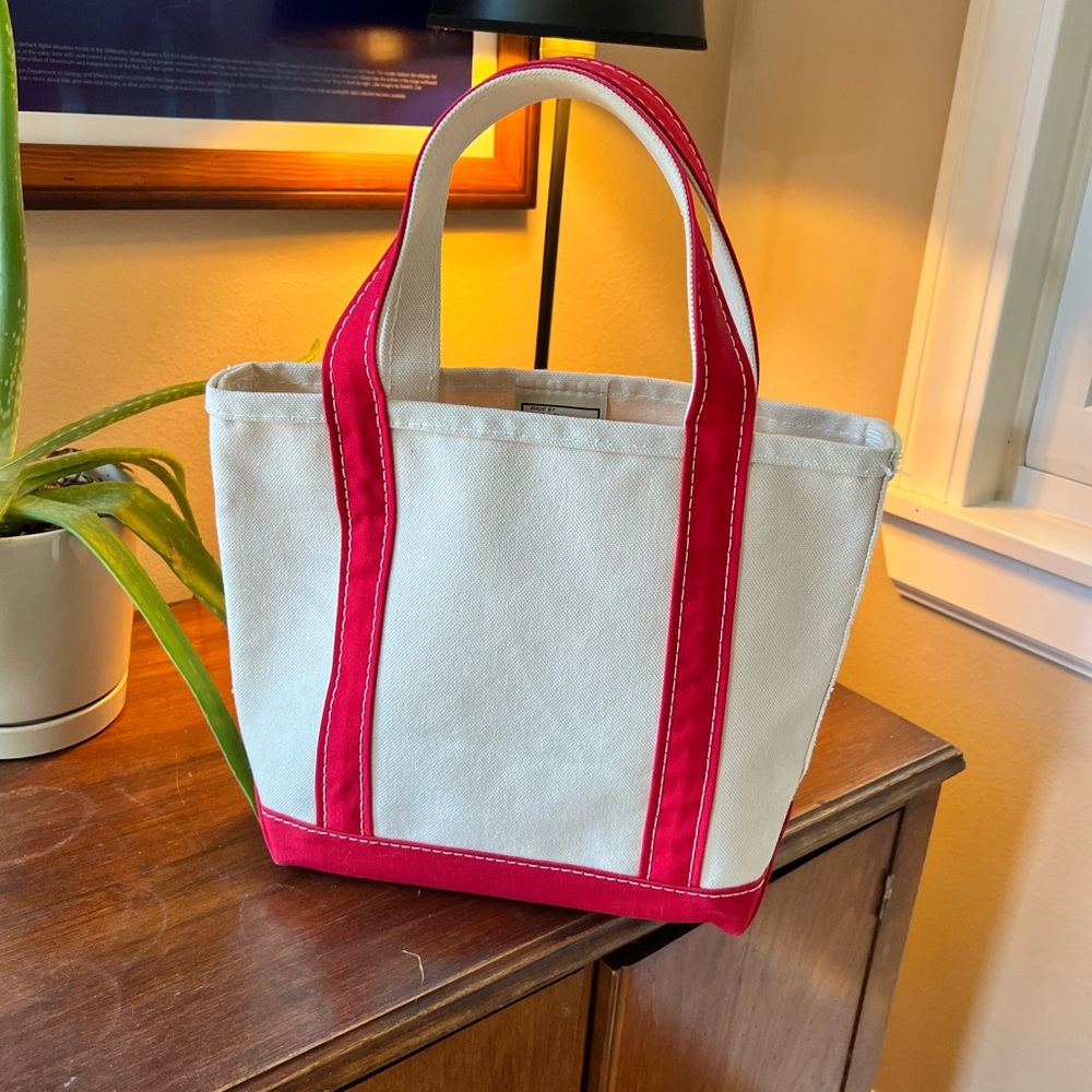 LL Bean Boat and Tote - Small, short handles